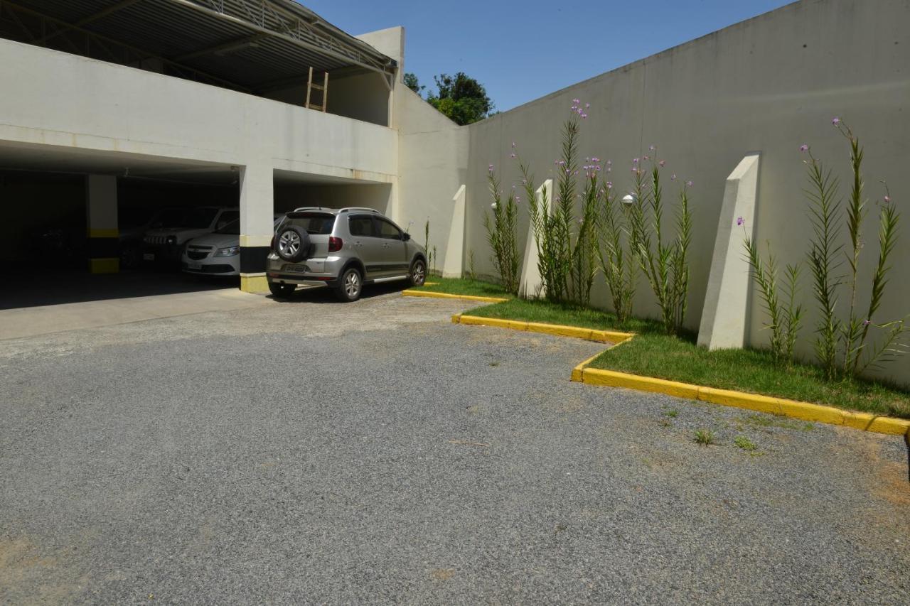 Hotel Poeta Flat Itajubá エクステリア 写真