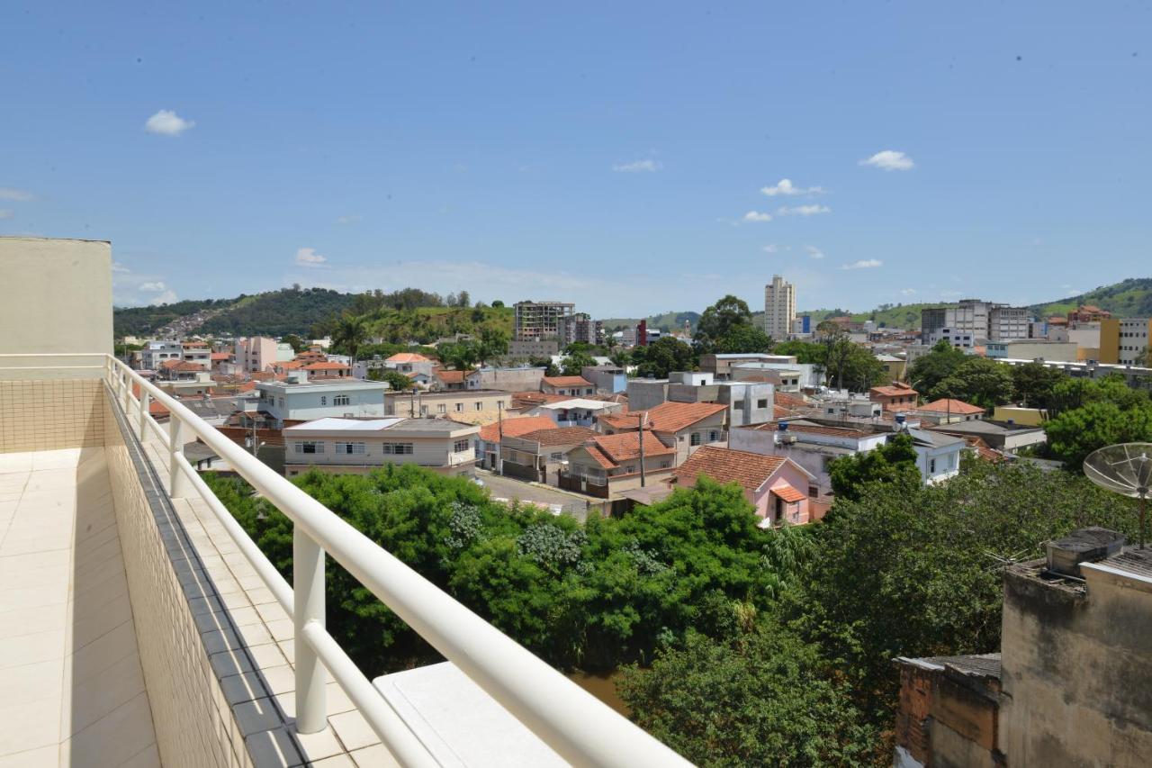 Hotel Poeta Flat Itajubá エクステリア 写真